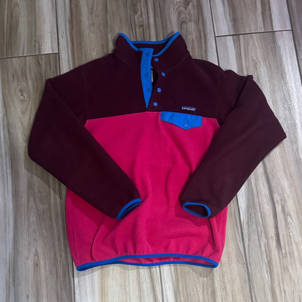 Patagonia Women’s Burgundy and Pink Crewneck Sweater